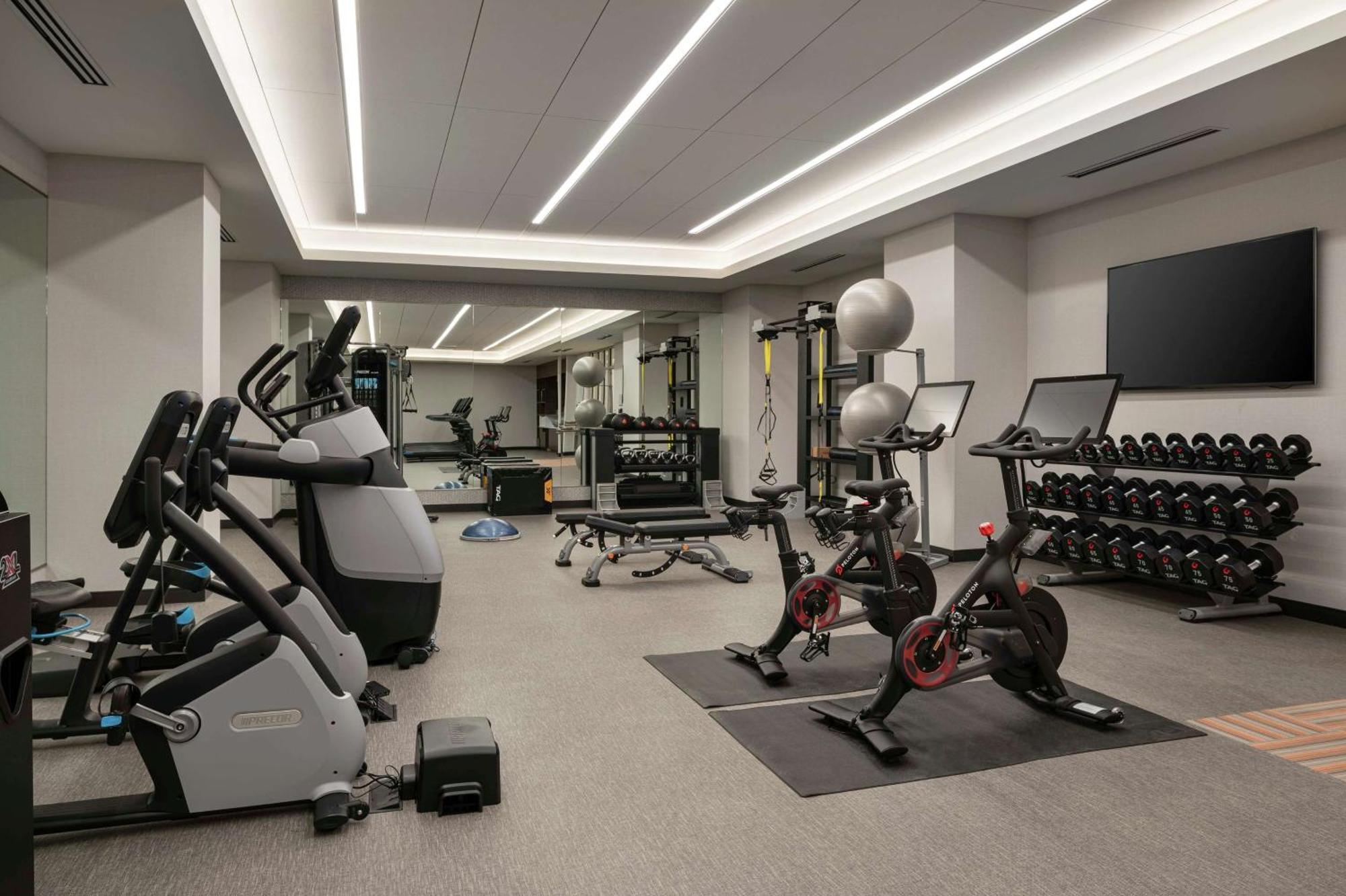 Home2 Suites By Hilton Denver Downtown Convention Center Bagian luar foto